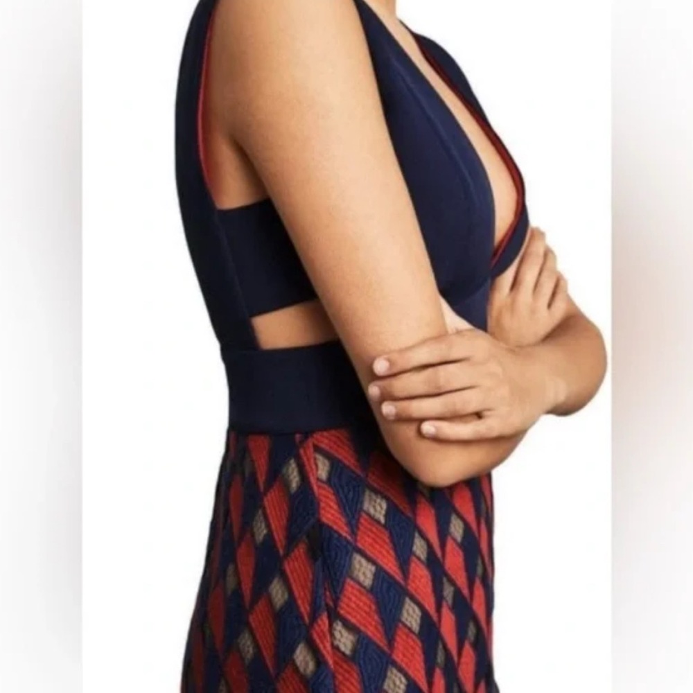 Bcbgmaxazria Rosalina orange and navy geo print dress size 8 - Picture 3 of 9